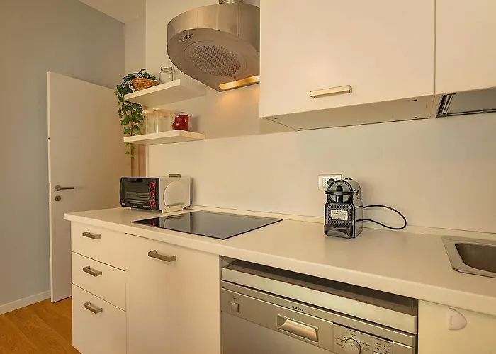 Lovely Place - 10 Min To Historic Center 아파트 *